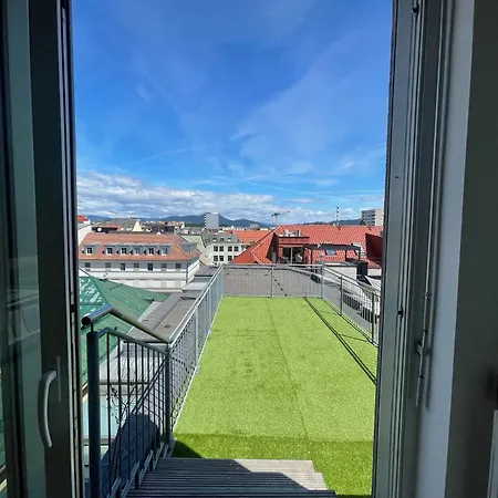 شقة Penthouse Mit Dachterrasse