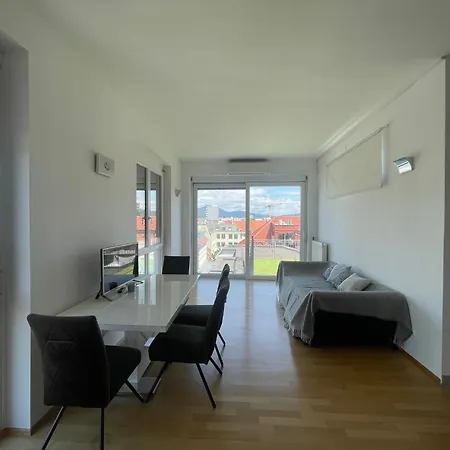 Penthouse Mit Dachterrasse Apartment Klagenfurt am Woerthersee